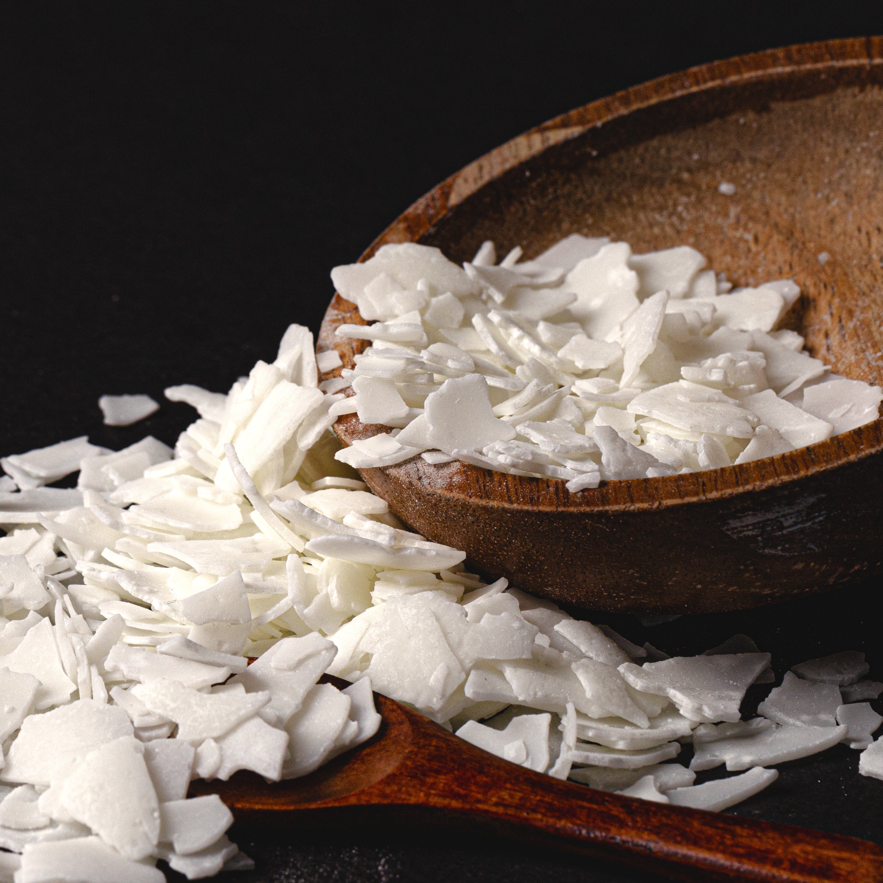 What is Soy Wax? A Guide to This Natural Candle-Making Material